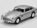 Trotz dieser Technik-Features gelingt es den 1:64-Experten aber, die Proportionen des Aston Martin DB5 vorbildgetreu in Die Cast umzusetzen ] Foto: Werk