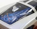 Durch die transparente Heckscheibe ist der Ferrari-Motor samt seiner feinen Verkabelung besonders gut zu erkennen ] Foto: Autopioneer