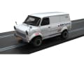 Im Herbst bringt Scalextric die verrückte Idee eines Ford Transit mit dem Motor des GT 40 aus die 1:32-Piste ] Foto: Scalextric