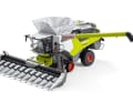 Der Claas Axion 8800 ist auch im Arbeitsmodus ein eindrucksvolles 1:32-Modell von Marge Models