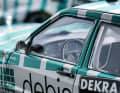 Sowohl die Proportionen als auch die Renndekoration an den beiden Mercedes- Benz Evo II aus der DTM in 1:18 sind hochwertig