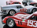 Neben der roten Präsentationsversion ohne Nummer baut TM43 noch fünf Rennversionen des Ferrari 250 GT SWB Breadvan in 1:43 aus Resine