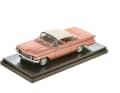 Rosafarbener ’61 Pontiac Catalina
