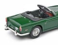Egal wie offen die Triumph-Roadster von Schuco daherkommen: Die Armaturentafel weiß zu überzeugen