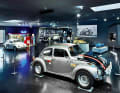 Die Ausstellung „Käfer Kult“ im Hans- Peter Porsche Traumwerk kombiniert Originale des Wolfsburger Millionsellers mit Miniaturen