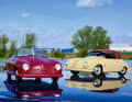 Lass die Sonne rein: Die Porsche 356 Cabrio „Gmünd“ von Schuco als Resinemodelle in 1:18 posieren vor der ersten Ausfahrt zu den Kunden