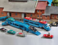 Hier ist die Ponton-Familie von Wiking zu sehen inklusive des rote Cabrios