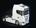 Scania 730 S V8 von NZG in 1:18
