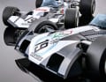 Die Unterschiede in der Formel-1-Nase und beim Ansaugtrakt arbeitet Tecnomodel in 1:18 beim Surtees TS9 originalgetreu heraus