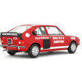 Das Original besaß zwei Boxermotoren mit jeweils 68 PS. Der zweite Motor war dort eingebaut, wo normalerweise die Rückbank zu finden war. ] Foto: Laudoracing