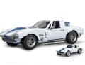 Während der SL in der Premium-Serie erscheint, gibt es von Hot Wheels Elite den Brick-Bausatz der Racing-Corvette aus den Sechzigern ] Foto: Mattel