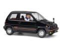 Das Modell zeichnet einen Rechtslenker aus Japan nach und dort sitzt auch die beigelegte Fahrerfigur ] Foto: Werk
