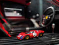 Der 330 P3 gilt bei Experten als der schönste Ferrari, mit dem Maranello Rennen fuhr, auch als 1:18er von Werk83