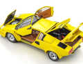 Alle drei neuen Lamborghini Countach von Kyosho in 1:18 haben bewegliche Türen und Hauben. Die Karosserie ist aus Die Cast gebaut.