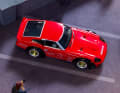 Das Interieur dieses ganz besonderen Datsun 280ZX in 1:64 trägt Schwarz, die Fenster helle Rauchtönung ] Foto: Hot Wheels