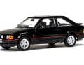 Der zweite schwarze XR3i ist ebenfalls ein Mk4, aber mit dem Kennzeichen C450MFM, zugelassen im Mai 1986 ] Foto: Werk
