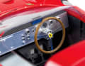 Resine gibt Tecnomodel in 1:18 alle
Möglichkeiten, die kleinen Unterschiede der Maranello-Hengste
herauszuarbeiten