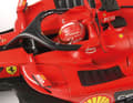 Auch die Piloten-Figuren sind bei den BBR-Ferrari klasse. Hier im Bild der Helm von Charles Leclerc.