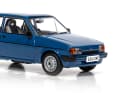 In Maritime Blue bringt Corgi in seiner Vanguards-Serie dagegen das Einstiegsmodell des Ford Fiesta Mk2 heraus, den Popular Plus ] Foto: Werk