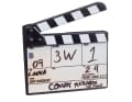 Als kleinen Gag spendiert Matchbox seinem pfiffig zusammengestellten Set auch noch eine Filmklappe ] Foto: Matchbox