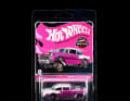 Sogar in der guten alten Blisterbox schimmert der Neuzugang für den Red-Line-Club von Hot Wheels unwiderstehlich und geheimnisvoll ] Foto: Hot Wheels