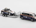 Auch in Sachen Felgen und Interieur leisten sich beide Die-Cast-Verkleinerungen von Mini GT keine Schwächen. Das gilt gleichermaßen für den tandemachsigen Trailer des Sets. ] Foto: Mini GT
