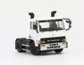 Das Fuso-Arbeits-Tier in 1:64 gibt es bei Model 1 auch in Weiß zu kaufen und in der Version des "The Great" von 1986 ] Foto: HLJ/Model 1