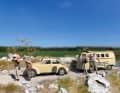 Das wüste VW-Duo auf Brekina-Basis im H0-Diorama