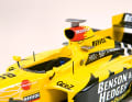 Die Dekoration und das Cockpit gibt es für die Fahrerversionen Damon Hill und Ralf Schumacher in 1:18 von Tecnomodel