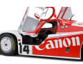 Das Renninterieur des 956 LH ist originalgetreu bedruckt