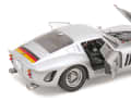 KK-Scale baut den GTO in 1:12. Unten rechts: Martin Kosmann von KK-Scale und Cordes-Sohn Andreas.