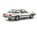Klare Kanten und große Fensterflächen prägen das ungewöhnliche Design des Nissan Leopard als Tamiya-Kit in 1:24 ] Foto: Tamiya