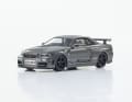 Auf den ersten Blick ist das 1:64-Modell eine ganz normale Miniatur des Nissan Skyline GT-R aus der Generation Nismo BNR34 als CRS-Version ] Foto: Werk
