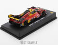 Hier im Bild zu sehen ist die Nummer 50 von Looksmart in 1:64, der Le-Mans-Sieger aus dem Jahr 2024. Alle Modelle kommen in Die Cast. ] Foto: Werk