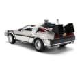 In Sachen Details holt Jada Toys in 1:24 bei dieser Sonderausgabe der Zeitmaschine auf Basis des DMC DeLorean noch einmal alles heraus. ] Foto: Jada Toys