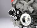 In 1:4 zeichnet Amalgam den stärksten Verbrennungsmotor von Ferrari, den V12 aus dem Daytona SP3, virtuos nach