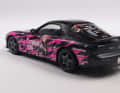 Mit dem schrillbunten Itasha-Club-Mazda baut Solido seine 1:18-Palette zu dem Wankelsportwagen RX7 spektakulär aus ] Foto: Werk
