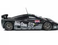 In der Seitenansicht sind die Top-Felgen mit den massiven Bremsscheiben beim F1 GTR von Solido gut zu erkennen