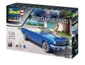 Aus dem '64 Ford Mustang Convertible macht Revell zum runden Geburtstag ein Geschenkset, das mit Pinsel, Farben und Klebstoff zum Modellbauer kommt