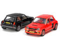 Die Japaner bauen die erste Generation des Renault R 5 Turbo als 1:24-Kit nach. Dieser potente Mittelmotorsportwagen lief von 1980 bis 1982 von den Bändern. Der Turbo 2 wurde bis 1985 gebaut. ] Foto: Werk