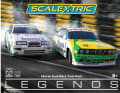 Ein weiteres Doppelset will Scalextric im Jahr 2026 zum Macau Guia Race auflegen. In der Packung finden sich ein Ford Sierra RS 500 und ein BMW M3 in 1:32. ] Foto: Scalextric