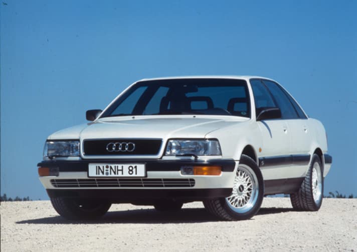    	Audi V8 1988
