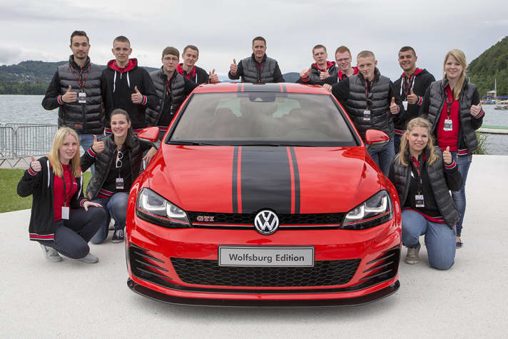    	Die Auszubildenden zum Golf GTI Wolfsburg Edition (nach Berufen):
 	Kraftfahrzeugmechatroniker(in): Philipp Landgraf (22), Nathalie Magnus (23), Fabian Saust (23), Sebastian Wagner (21). Fahrzeuglackierer(in): Timo Riegenring (20), Sarah Till (22). Verfahrens-mechaniker(in) für Kunststoff- und Kautschuktechnik: Sina Golkowski (19), Andre Meier (22). Fahrzeuginnenausstatter(in): Nick Bauer (19), Theresa Evers (18), Alex Lich (19), Dimitri Schell (22)
