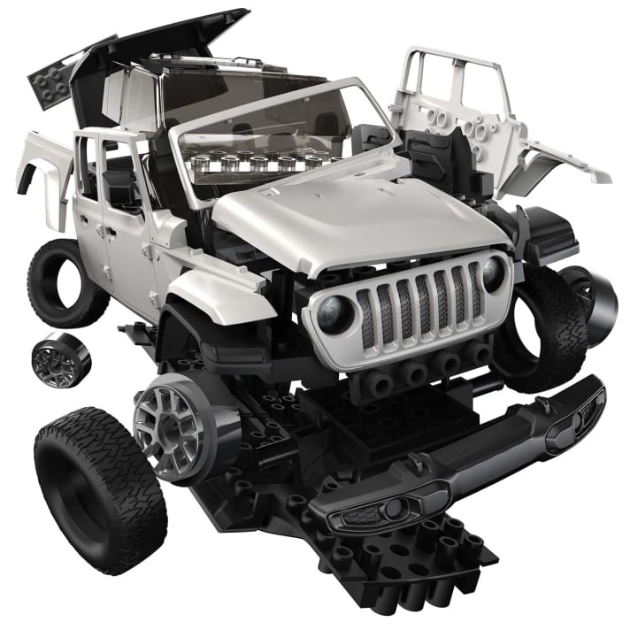 Das Explosionsfoto macht deutlich, wie das Bausatz-Prinzip Quickbuild beim Jeep Gladiator funktioniert und mit welcher Technik sich die Teile passgenau zusammenfügen lassen ]