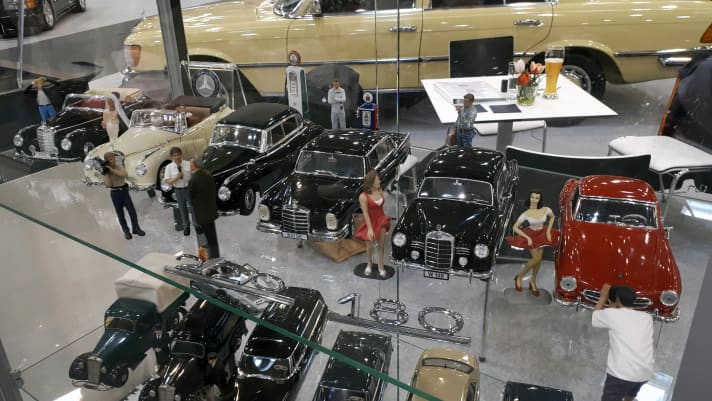Auf dem Stand des Mercedes-Benz-Modellauto-Clubs in Halle 1 der Techno Classica sind selbstverständlich auch jede Menge Miniaturen mit Stern zu sehen