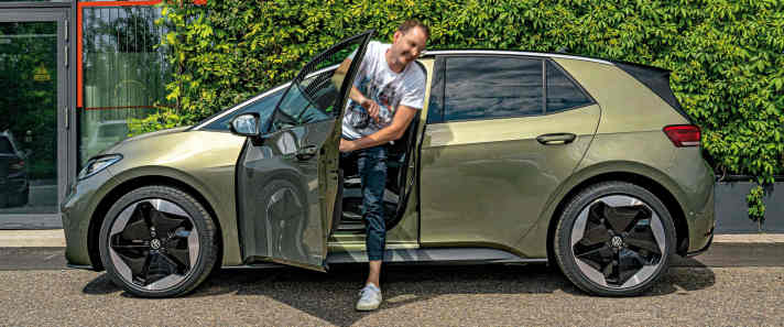 Aussteigen? Nur ungern. Wer auf Elektroautos steht, wird sich mit dem üppig ausgestatteten ID.3 schnell anfreunden