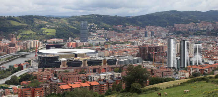 Bilbao:  (Foto: gasdub, CC BY-NC-ND 2.0, https://flickr.com/photos/45952129@N00/38314178956/)