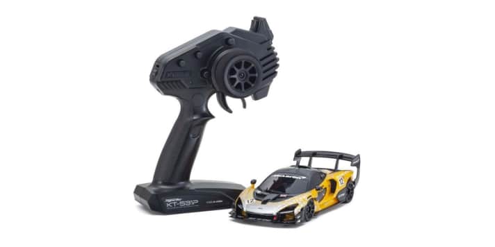 Kyosho aus dem japanischen Kanagawa bietet ein orangefarbenes RC-Modell aus der Mini-Z-Serie in 1:28 “ready-to-run” an – also mit kompletter Technik inklusive Funkfernsteuerung]Foto: Werk