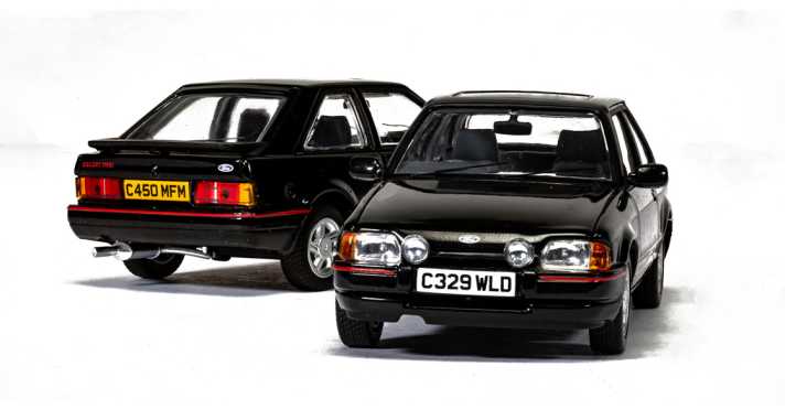 Im Vanguards-Programm hat Corgi gleich zwei schwarze Ford Escort XR3i als 1:43-Modelle aus Die-Cast in der Planung, die eine interessante Geschichte erzählen könnten ] Foto: Werk