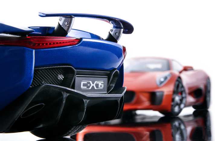 Almost Real widmet sich einem Auto, das nie in Serie ging. Die Asiaten zeichnen in 1:18 und in bravouröser Manie den Jaguar C-X75 nach, der als ursprünglich Hybrid-Sportwagen geplant war]Foto: Blackys Studio